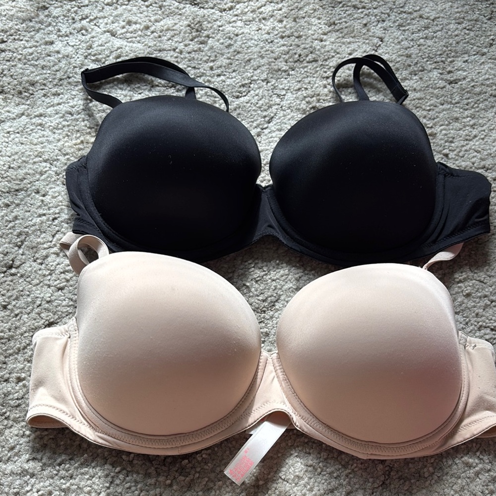 PINK Victoria's Secret Black and Cream T-Shirt Bras
